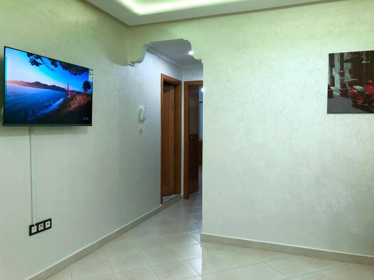 NOUVEAU Appartement très propre a coté de MARJANE Tánger Exterior foto